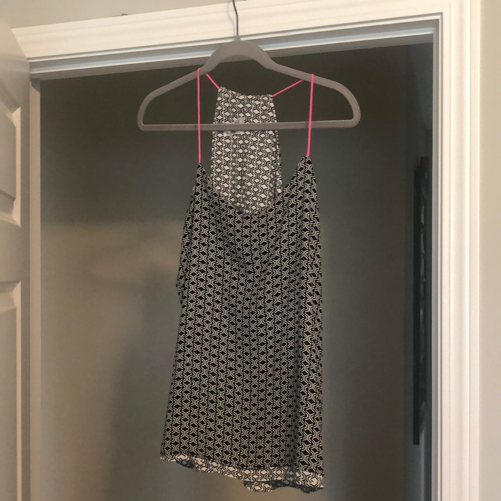 Express Barcelona reversible Black and White Top with Pink Accents